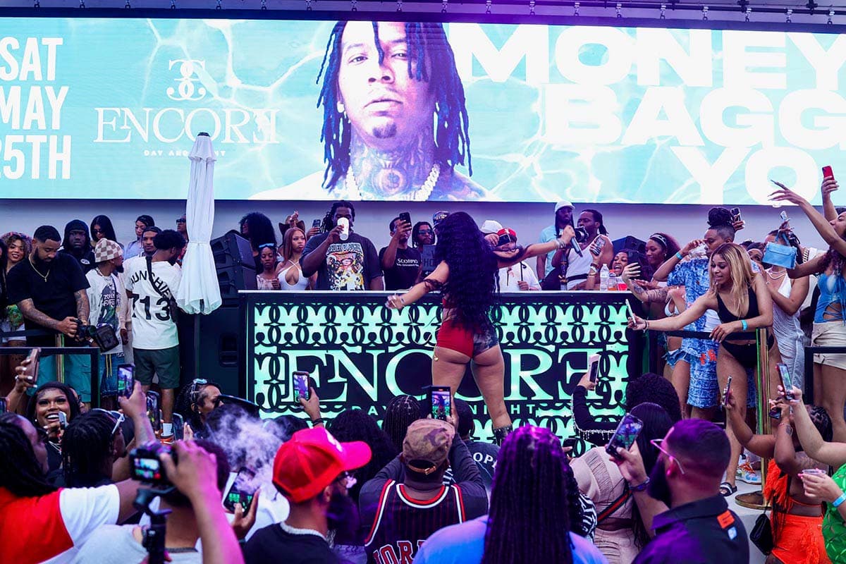 Baywatch Saturdays FT YUNG BLEU LIVE! | ENCORE DAY AND NIGHT | Sat, Aug ...