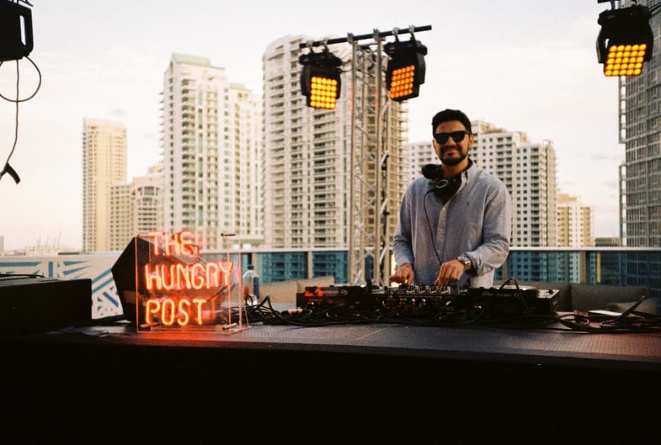 The Hungry Post's Sunset Party at Mr. Purple | The Hungry Post | Sat ...