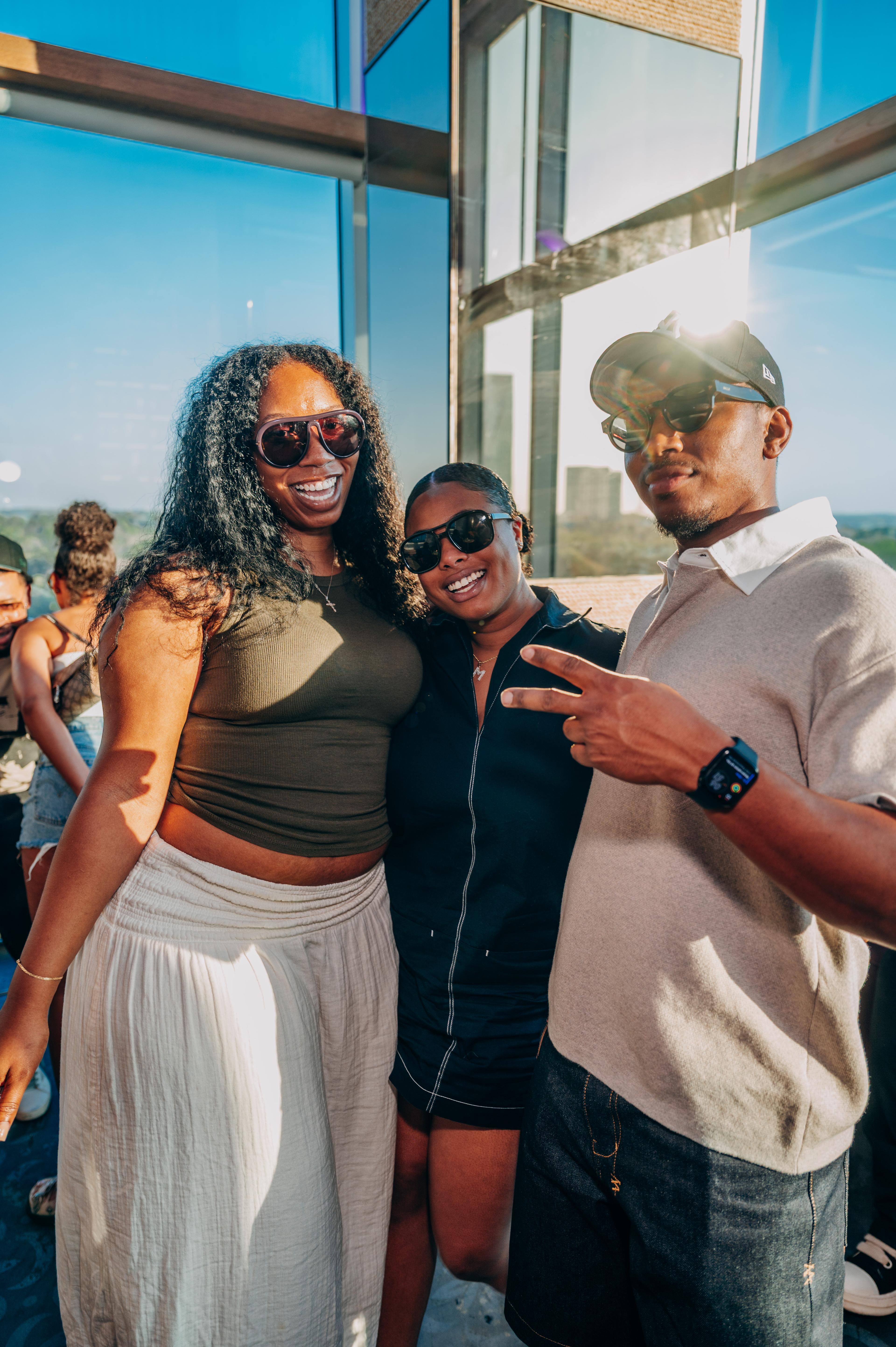 SUNSETS & SUNDRESSES (05/03) | VIBESINATL | Sun, May 3, 2026 | Spaceman ...