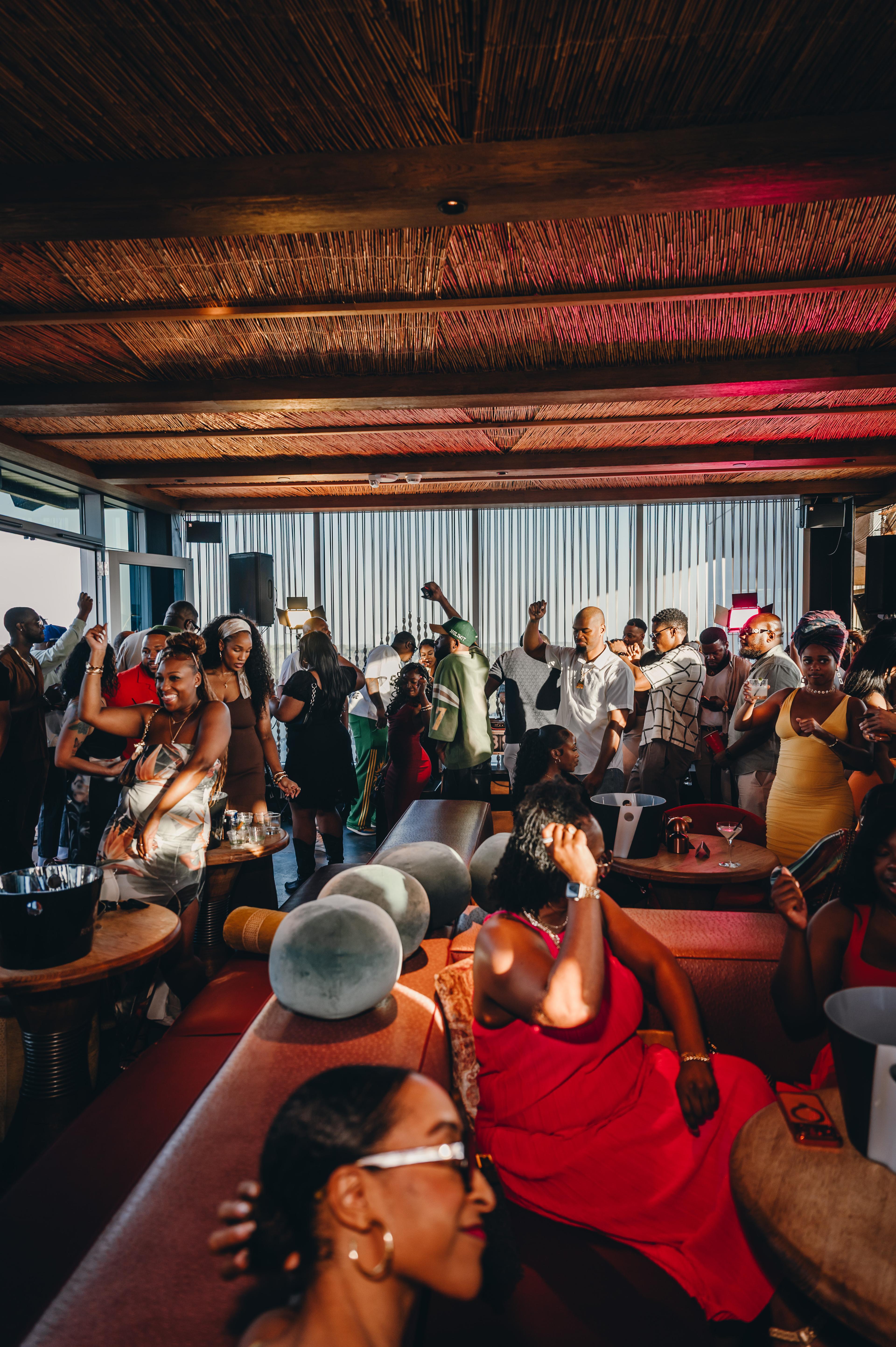 SUNSETS & SUNDRESSES (05/03) | VIBESINATL | Sun, May 3, 2026 | Spaceman ...