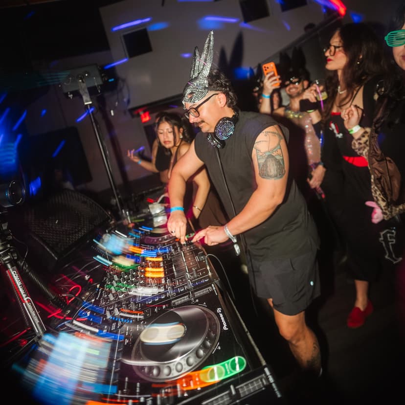 Midnight Sun Rave | Garden Prty | Sat, Jul 18, 2026 | Paddy's Beach Club